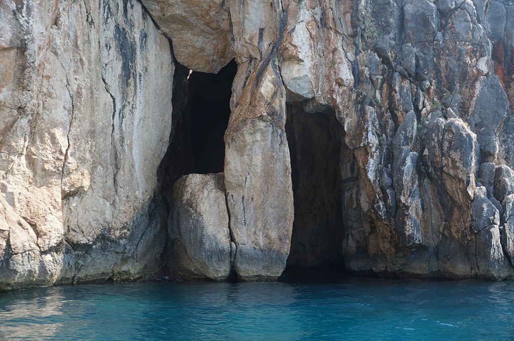Pirates Cave